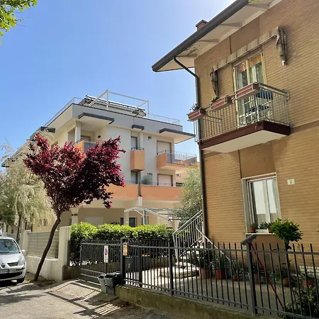 Apartman La Casa Delle Onde - Trilocale Per 6 Persone *